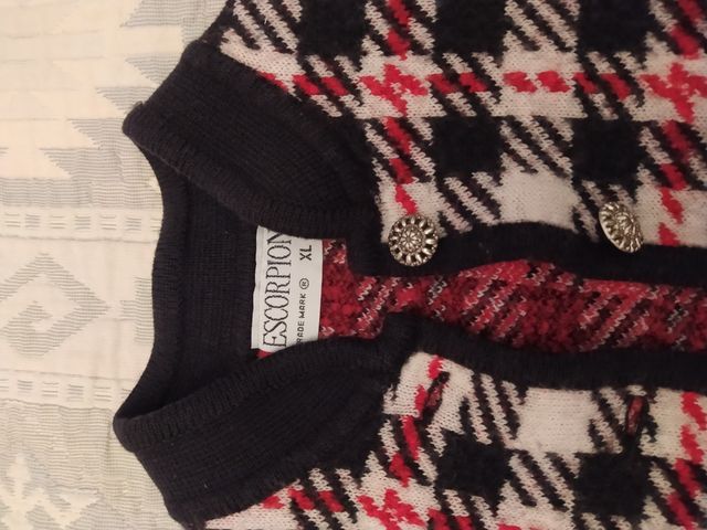 Chaqueta a cuadros de la marca Escorpión