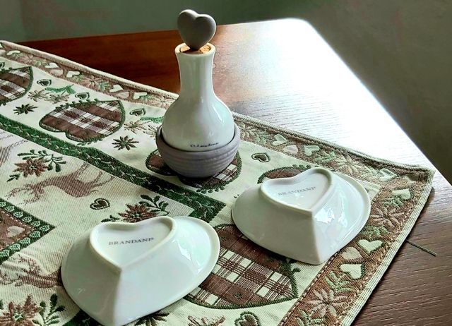 Oliera Piccola e 2 ciotoline cuore Brandani