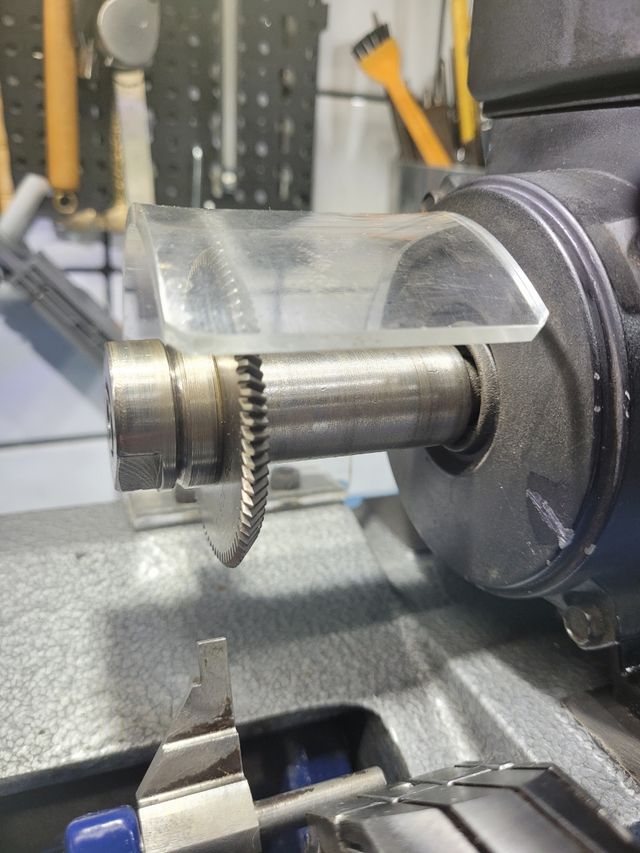 torno copiador y duplicador de llaves