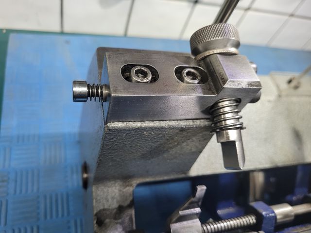 torno copiador y duplicador de llaves