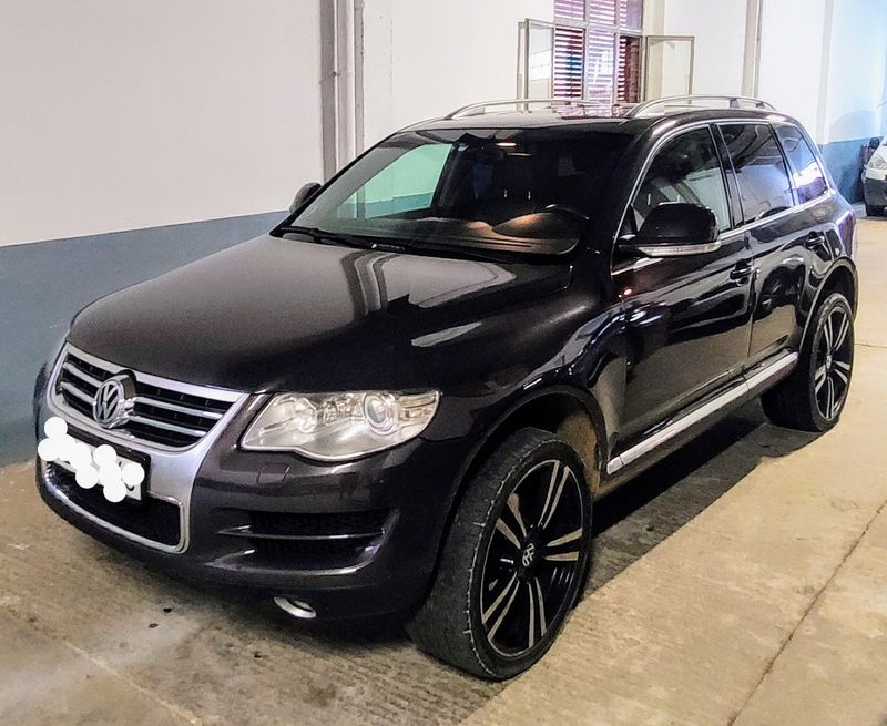 Volkswagen Touareg 2008 - foto 1