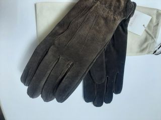 Guantes de ante sin estrenar