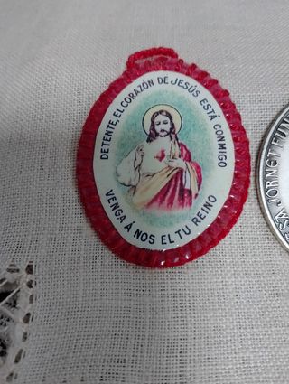 Conjunto Detente y Medalla.