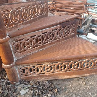 Antiguos Escalones Escalera hierro forja