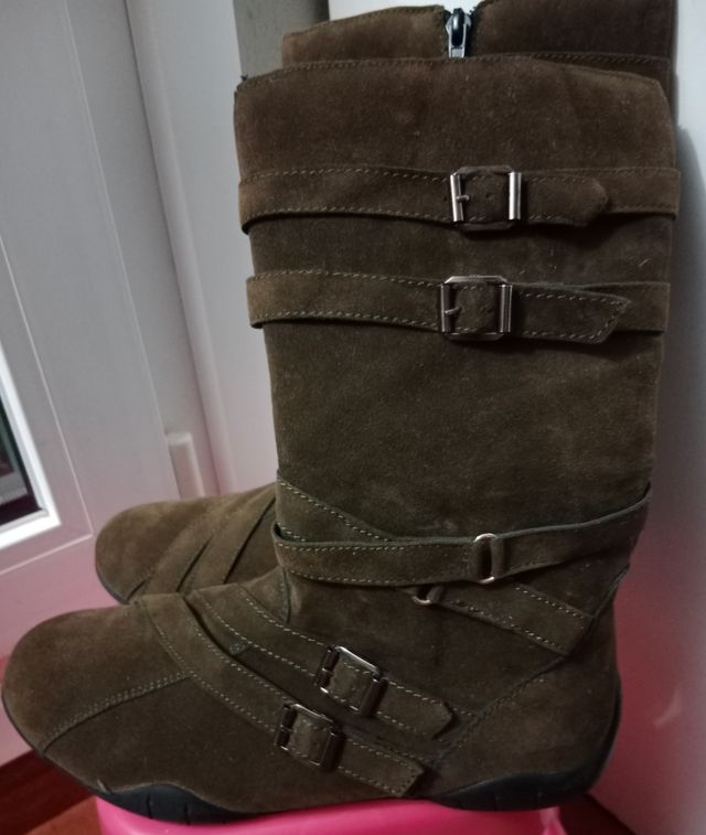 Botas con cremallera