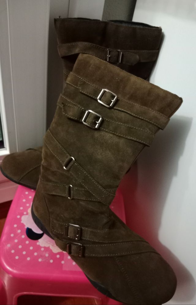 Botas con cremallera