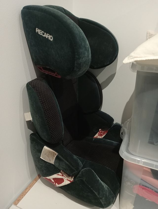 SILLITA VEHÍCULO INFANTIL RECARO