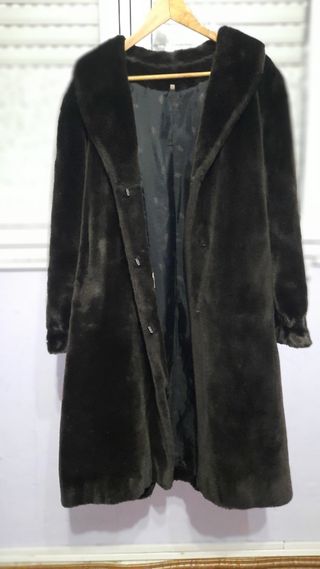Abrigo SINTETICO ..vintage