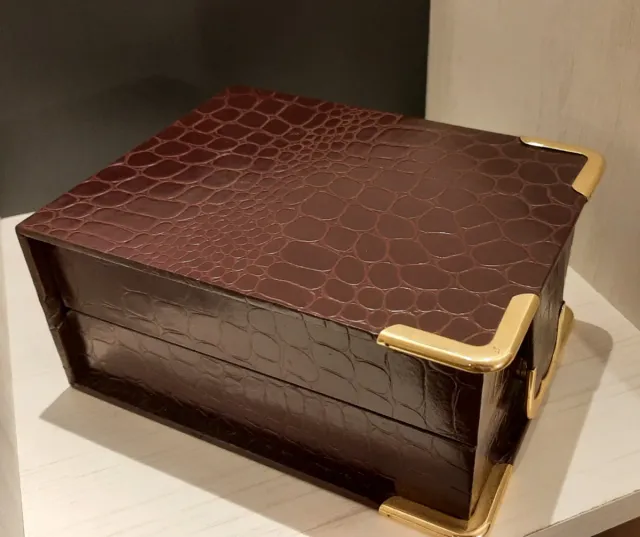 Joyero y cuelgacollares