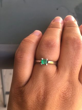 Anillo plata y esmeralda Talla 16 