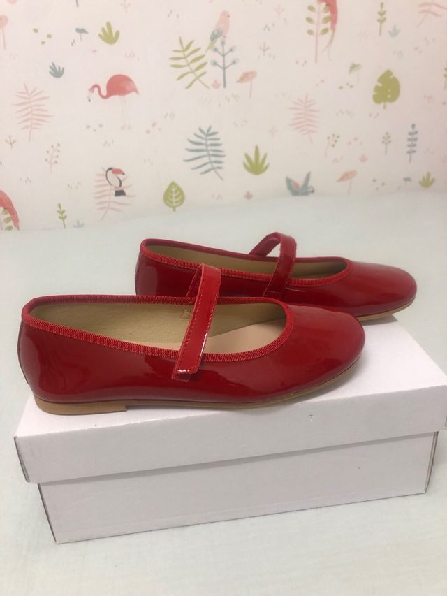 Sabrina charol rojo sin estrenar