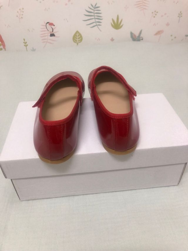 Sabrina charol rojo sin estrenar