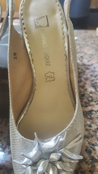 Zapatos plata fiesta