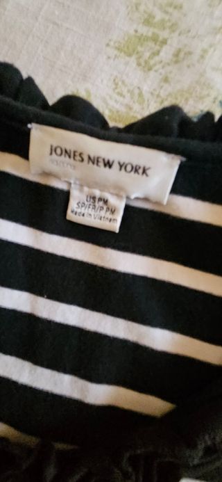 Camiseta tirantes blanco y negro