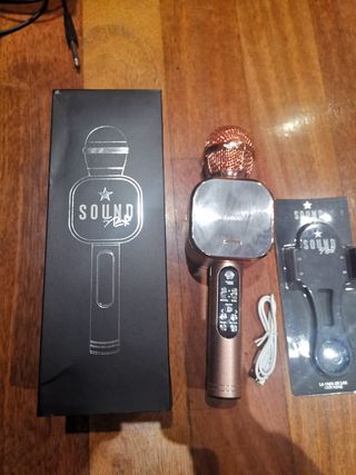 Micrófono con adaptador pRa poner el movil