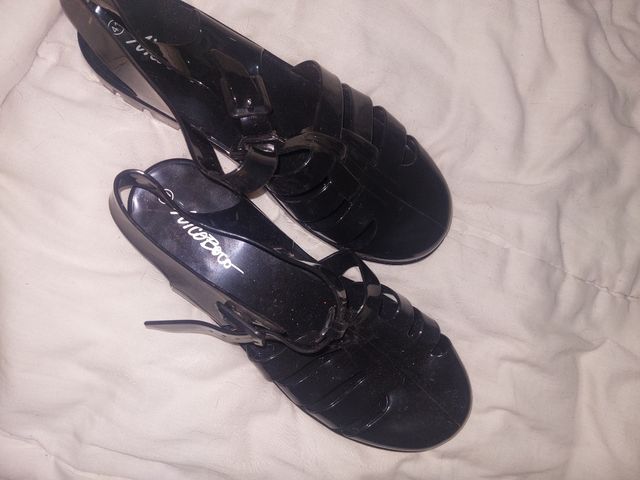 Sandalias plástico