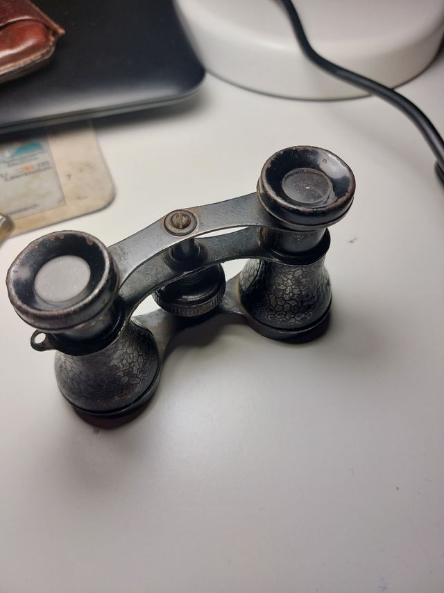 Binoculares teatro antiguos