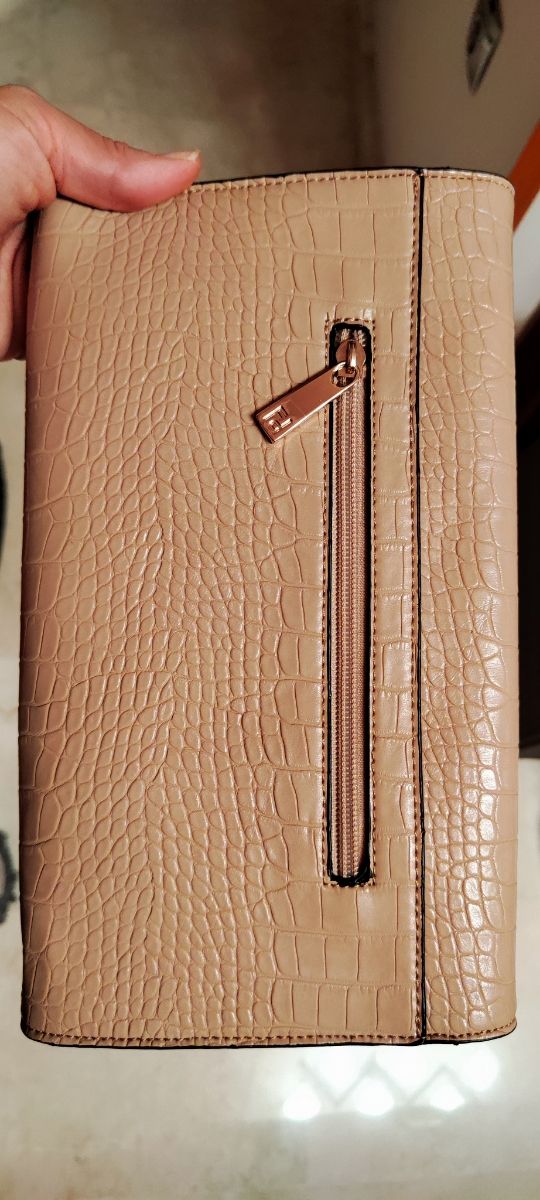 Bolso y cartera ( Hay dos estilos, leer descripció