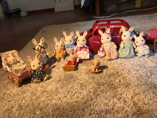 SYLVANIAN FAMILIES