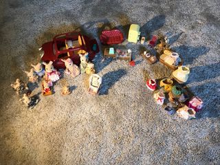 SYLVANIAN FAMILIES