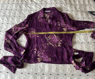 Blusa El Corte Inglés de gasa morada. Talla 44