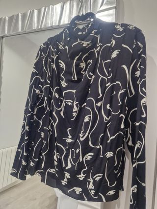 Camisa negra zara