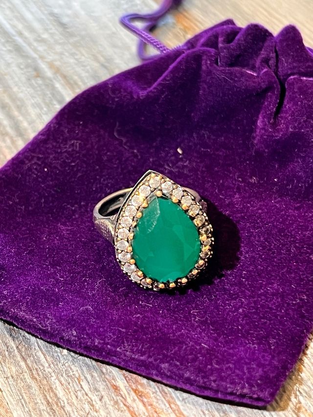 anillo De plata piedra verde