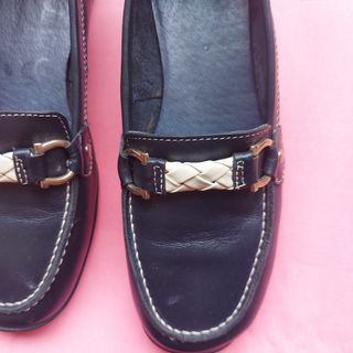 Zapato 24 HRS Num.35