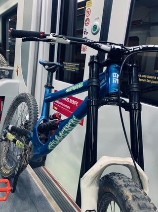 commençal supreme v2