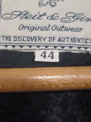 Pelliza , Forrada De Borreguito  T. 46 ,48