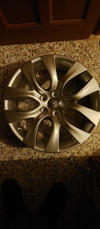 Llanta de aluminio Citroen C5 18 pulgadas