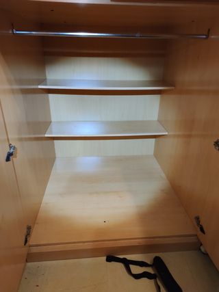 URGE!! Armario, mesilla, cama, soporte encimera.