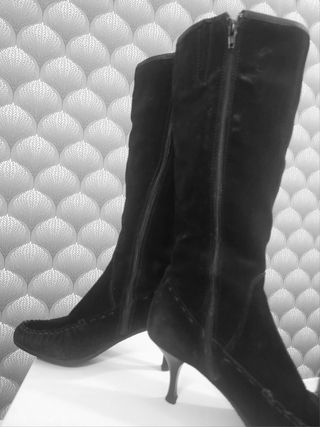 Botas de piel de ante Bronx con forro talla 39