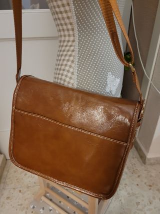 BOLSO TIPO SATCHEL NUEVO