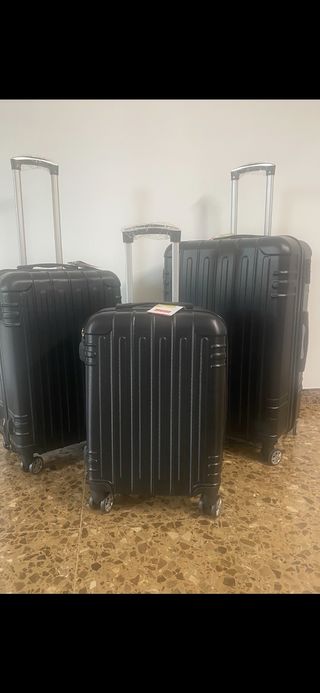 Set de tres maletas nuevas todos los colores