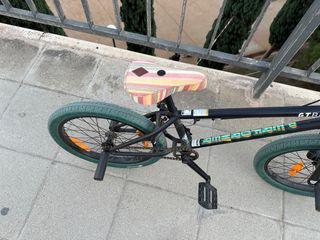 BMX BT