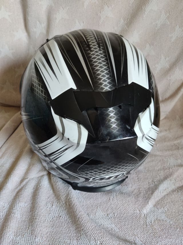 CASCO MT CON GAFAS L helmets