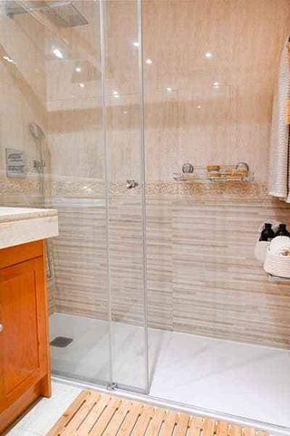 Platos de Ducha REFORMAS DE BAÑO