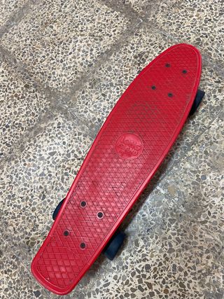 monopatín peny long island