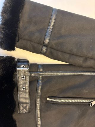 Cazadora doble faz negra Zara