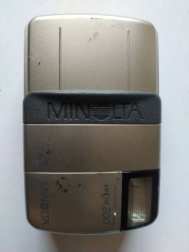 Minolta Vectis 200 ix date