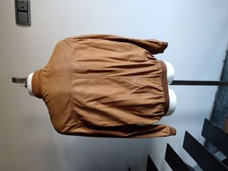 Cazadora de piel 