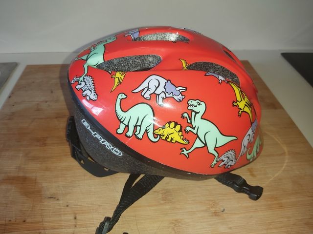 CASCO BICI DINOSAURIOS