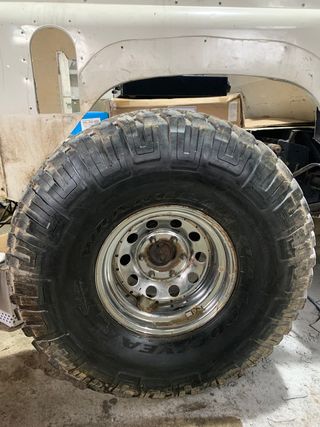 ruedas y llantas Goodyear wrangler mtr 37