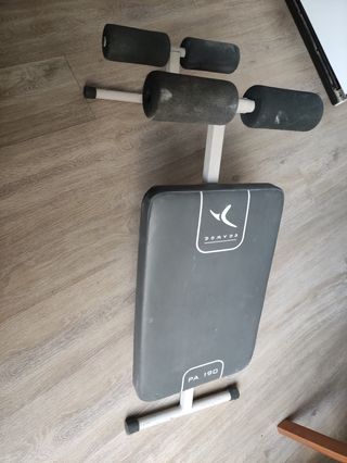 Banco de pesas y pesas