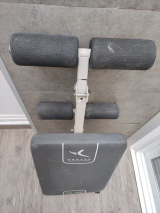 Banco de pesas y pesas