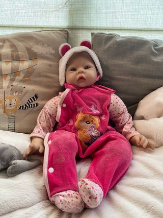 Muñeca bebe reborn realista