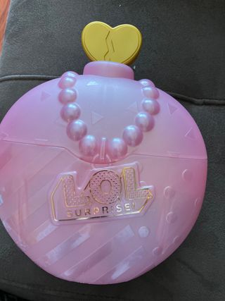 Muñeca LOL magic flyers.