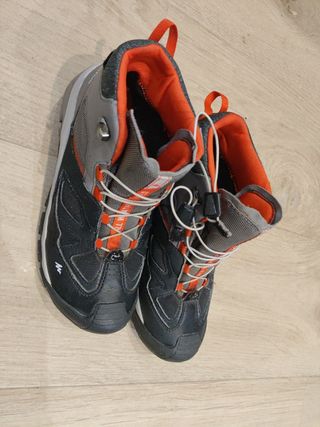 Botas montaña niño