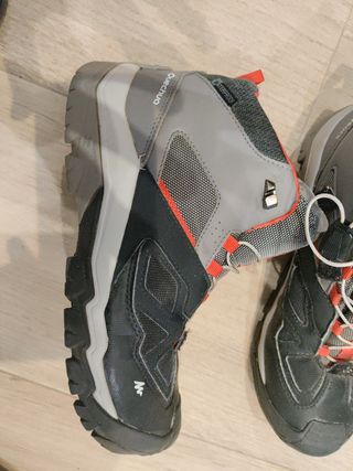 Botas montaña niño